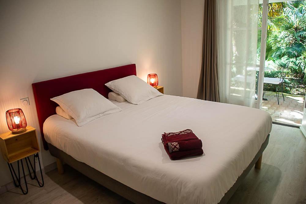 Au Detour Des Vignes Bed and Breakfast Ordonnac Εξωτερικό φωτογραφία